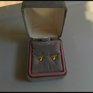 14k gold earrings Posts New
Screw on backs